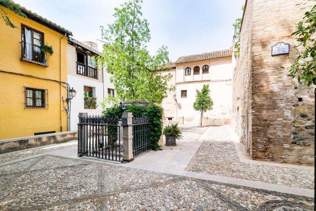 Wekey Homes Albaicin, A Los Pies De La Alhambra Granada Luaran gambar